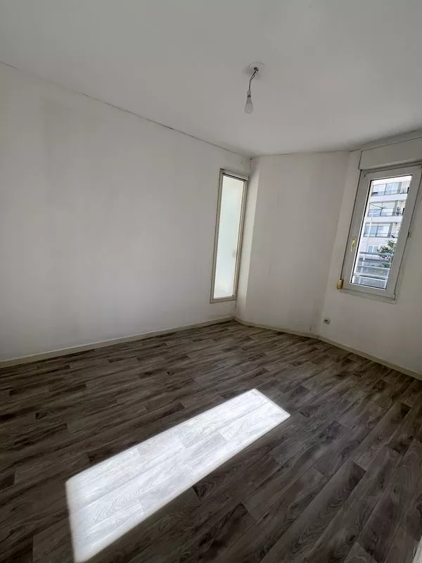  Achat appartement T6  131.00m²  à Reims  (51100)  - ER.17228 - Galerie 5 - Ouvrir l'image en pleine taille