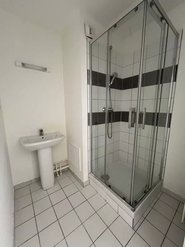  Achat appartement T6  131.00m²  à Reims  (51100)  - ER.17228 - Galerie 8 - Ouvrir l'image en pleine taille