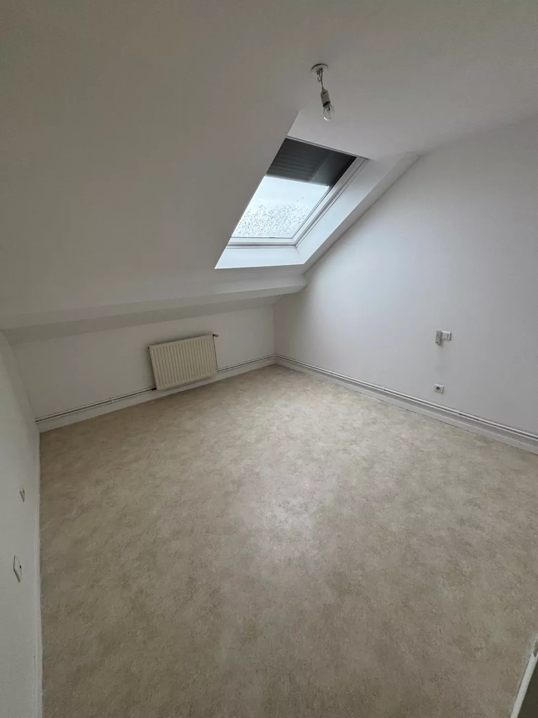  Location appartement T4  81.00m²  à Vitry-Le-Francois  (51300)  - ER.17417 - Galerie 4 - Ouvrir l'image en pleine taille