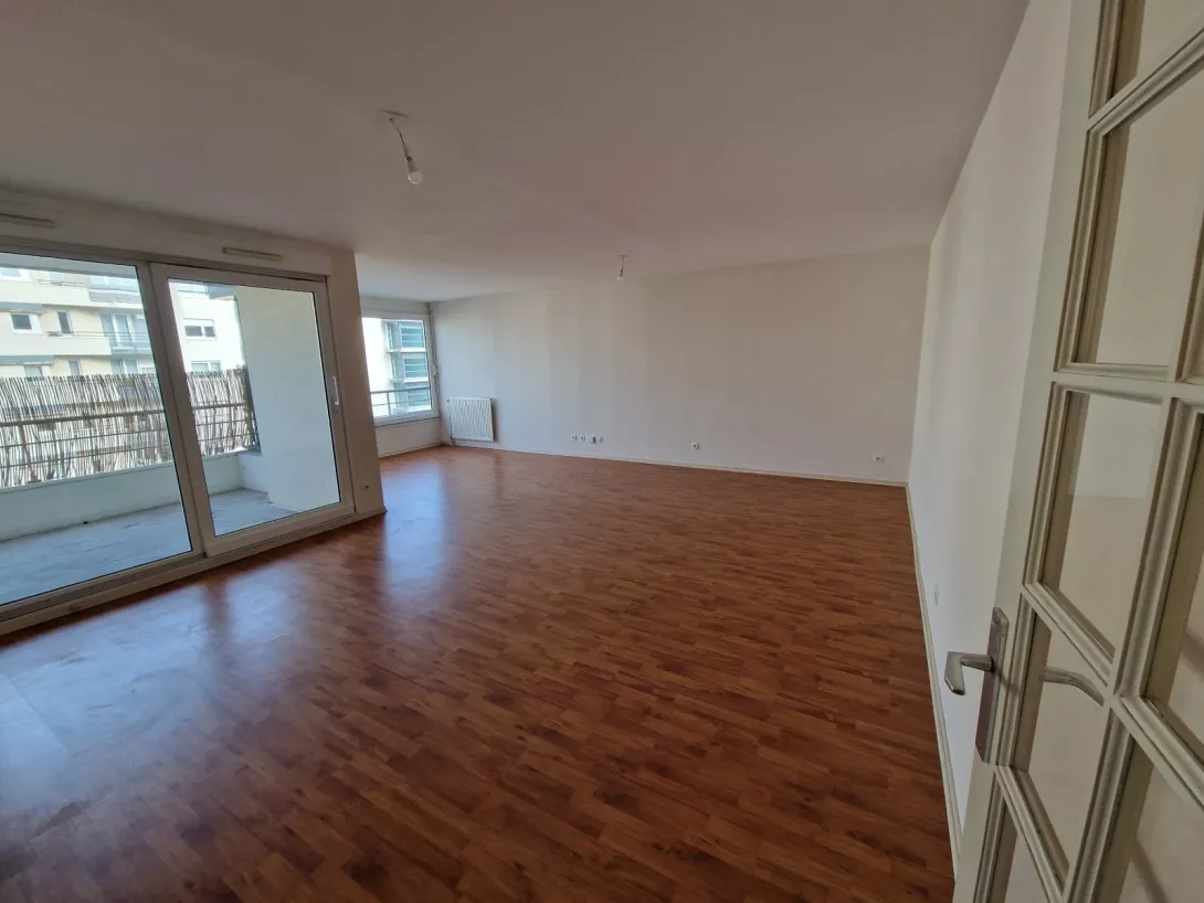  Location appartement T4  84.00m²  à Reims  (51100)  - ER.17793 - Galerie 2 - Ouvrir l'image en pleine taille