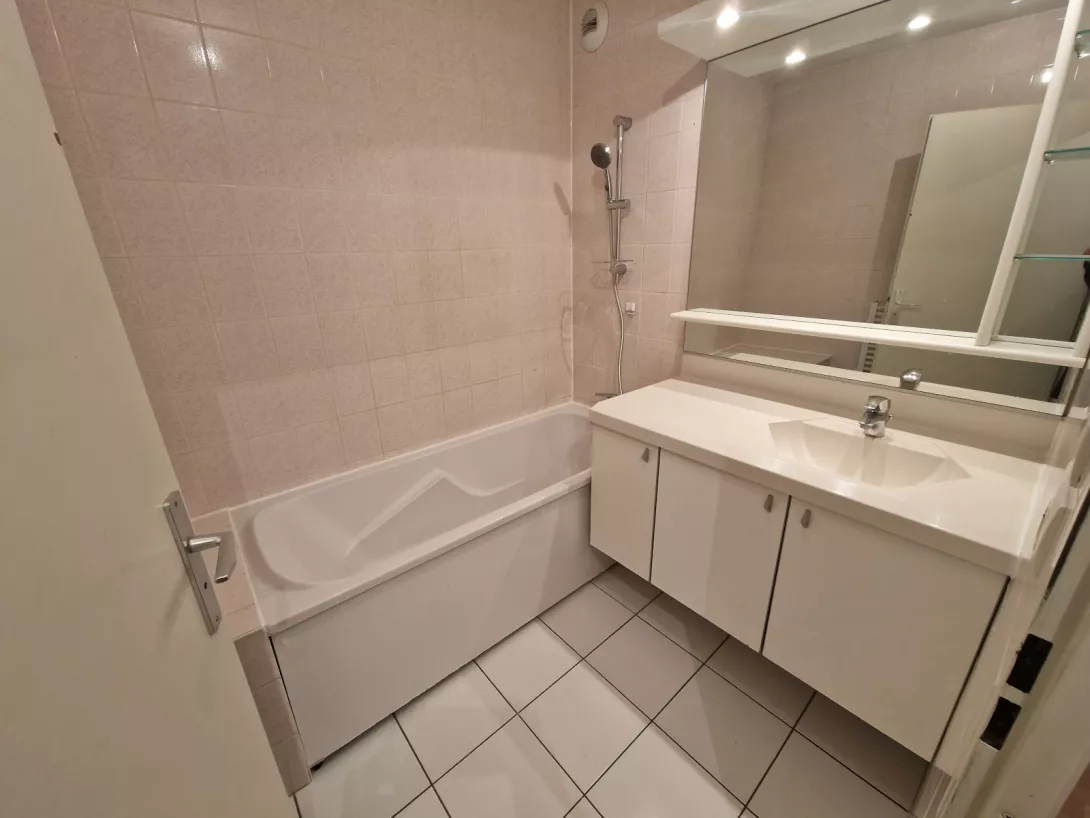  Location appartement T4  84.00m²  à Reims  (51100)  - ER.17793 - Galerie 4 - Ouvrir l'image en pleine taille