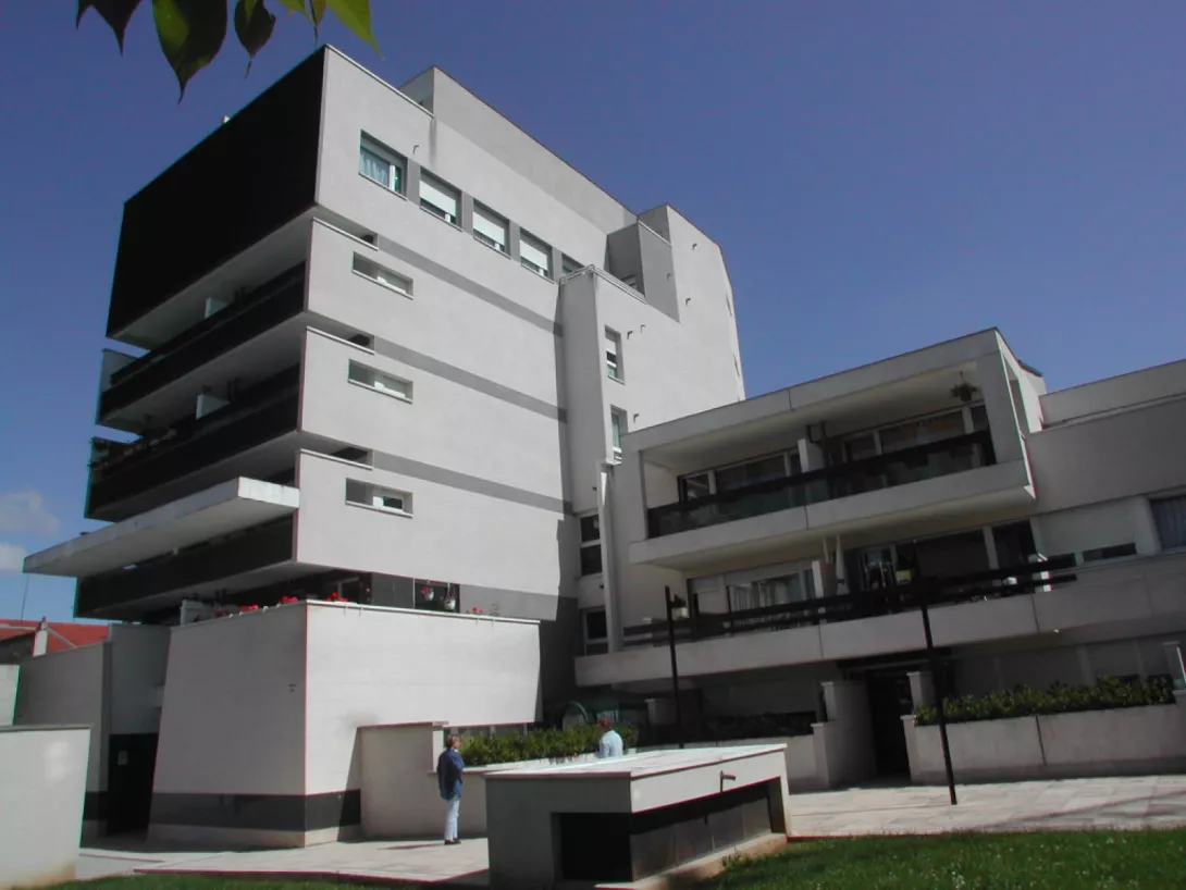  Achat appartement T6  126.00m²  à Reims  (51100)  - ER.17876 - Galerie 6 - Ouvrir l'image en pleine taille