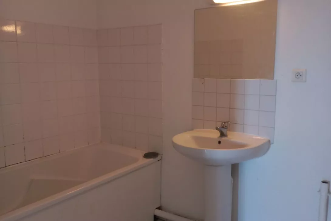  Achat appartement T3  68.00m²  à Vitry-Le-Francois  (51300)  - ER.17943 - Galerie 6 - Ouvrir l'image en pleine taille