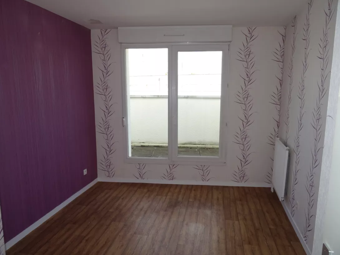  Location appartement T4  82.00m²  à Reims  (51100)  - ER.18096 - Galerie 4 - Ouvrir l'image en pleine taille