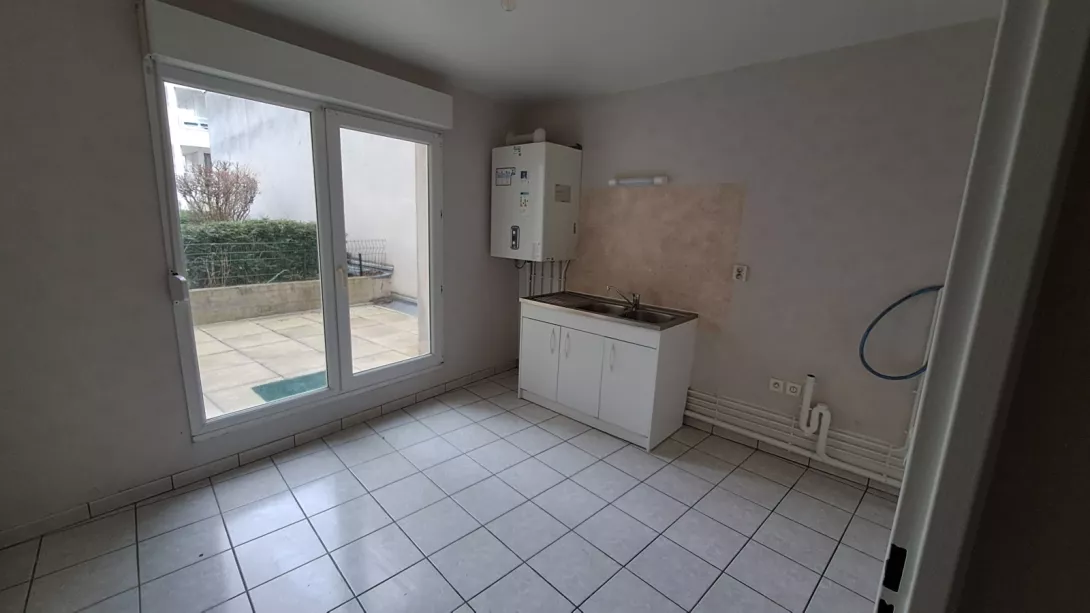  Location appartement T3  68.00m²  à Reims  (51100)  - ER.18098 - Galerie 7 - Ouvrir l'image en pleine taille