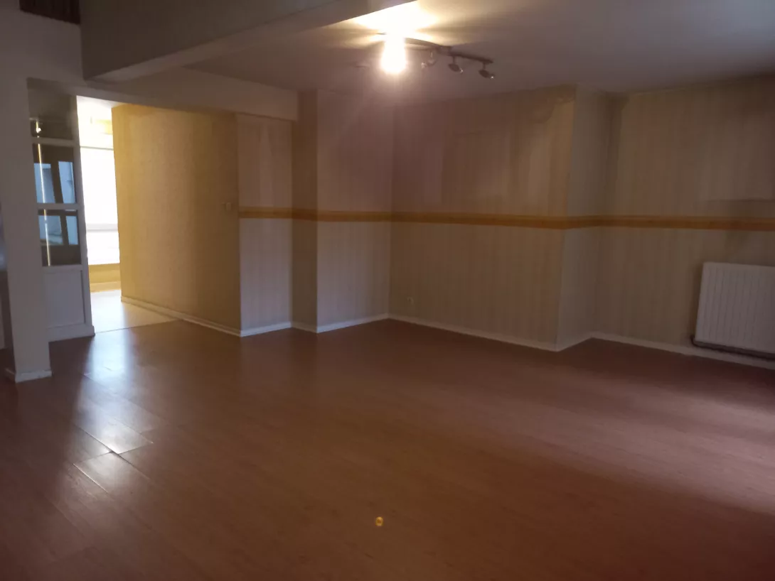  Achat appartement T4  86.85m²  à Chalons-En-Champagne  (51000)  - ER.18171 - Galerie 2 - Ouvrir l'image en pleine taille