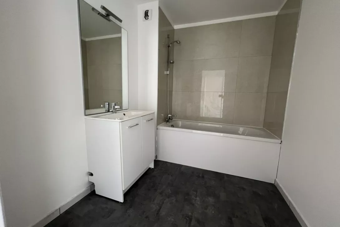  Achat appartement T5  90.00m²  à Reims  (51100)  - ER.18313 - Galerie 5 - Ouvrir l'image en pleine taille