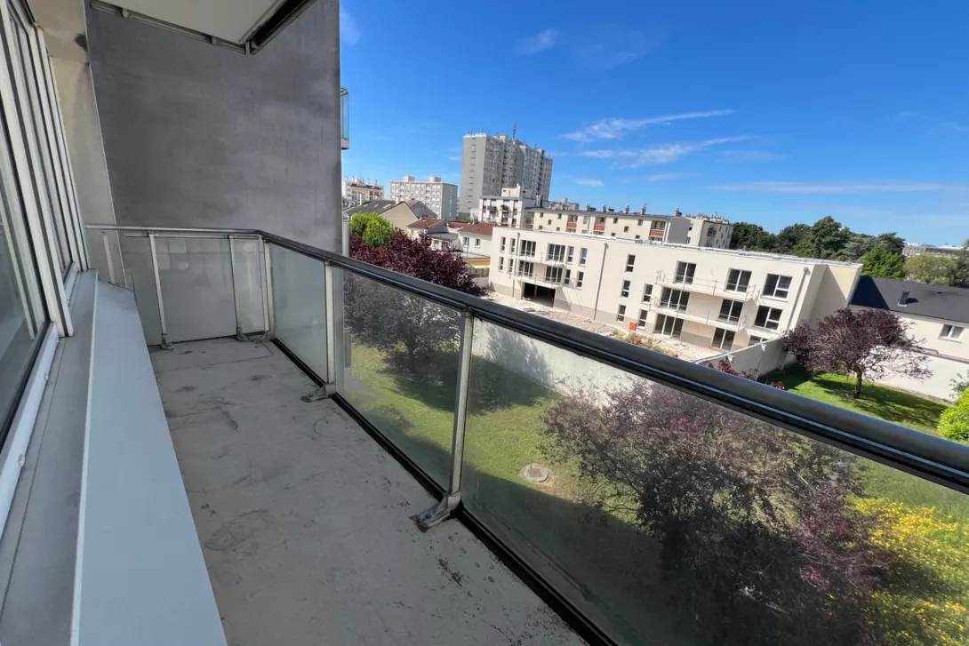  Achat appartement T4  84.00m²  à Reims  (51100)  - ER.18343 - Galerie 1 - Ouvrir l'image en pleine taille