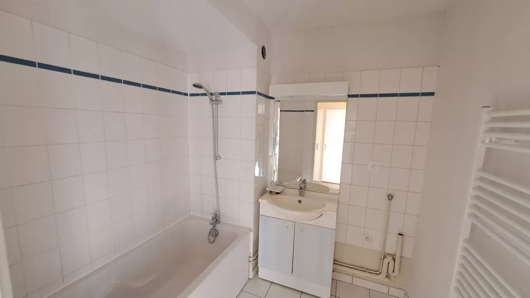  Location appartement T3  68.14m²  à Reims  (51100)  - ER.18719 - Galerie 5 - Ouvrir l'image en pleine taille