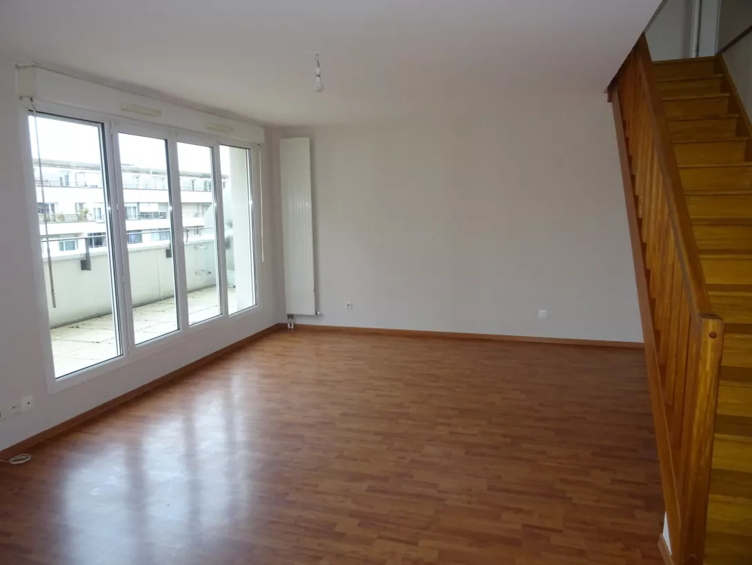  Location appartement T4  99.08m²  à Reims  (51100)  - ER.18724 - Galerie 7 - Ouvrir l'image en pleine taille