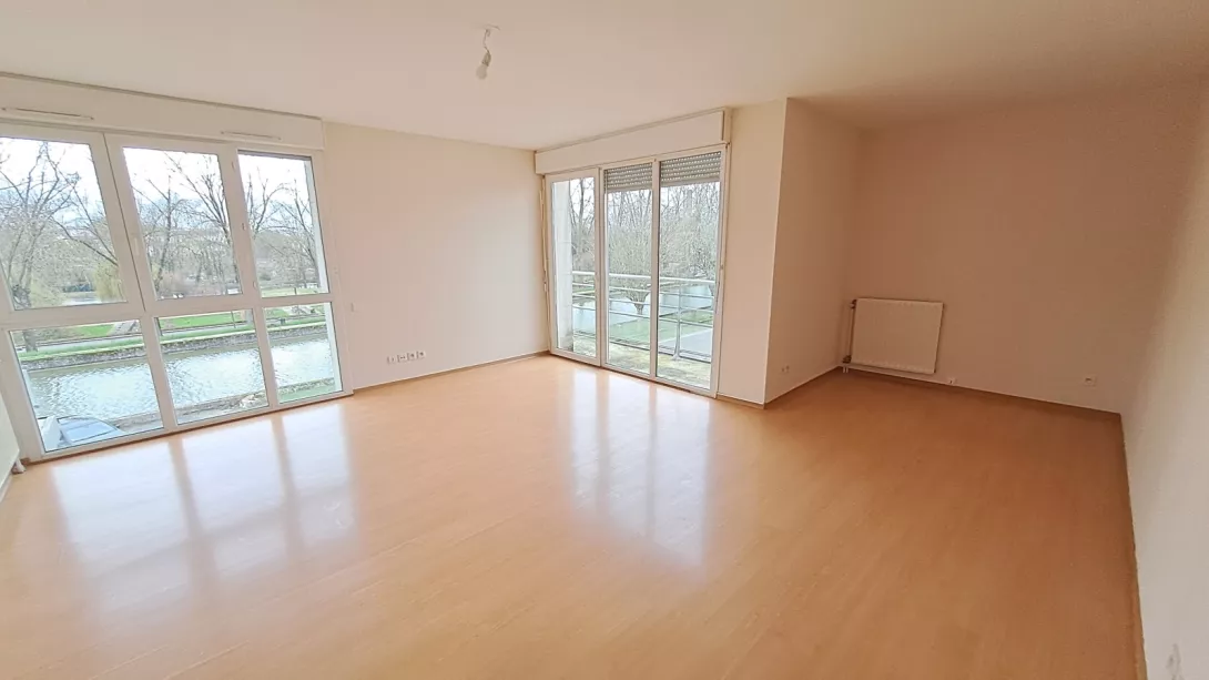  Location appartement T4  86.20m²  à Reims  (51100)  - ER.18833 - Galerie 2 - Ouvrir l'image en pleine taille