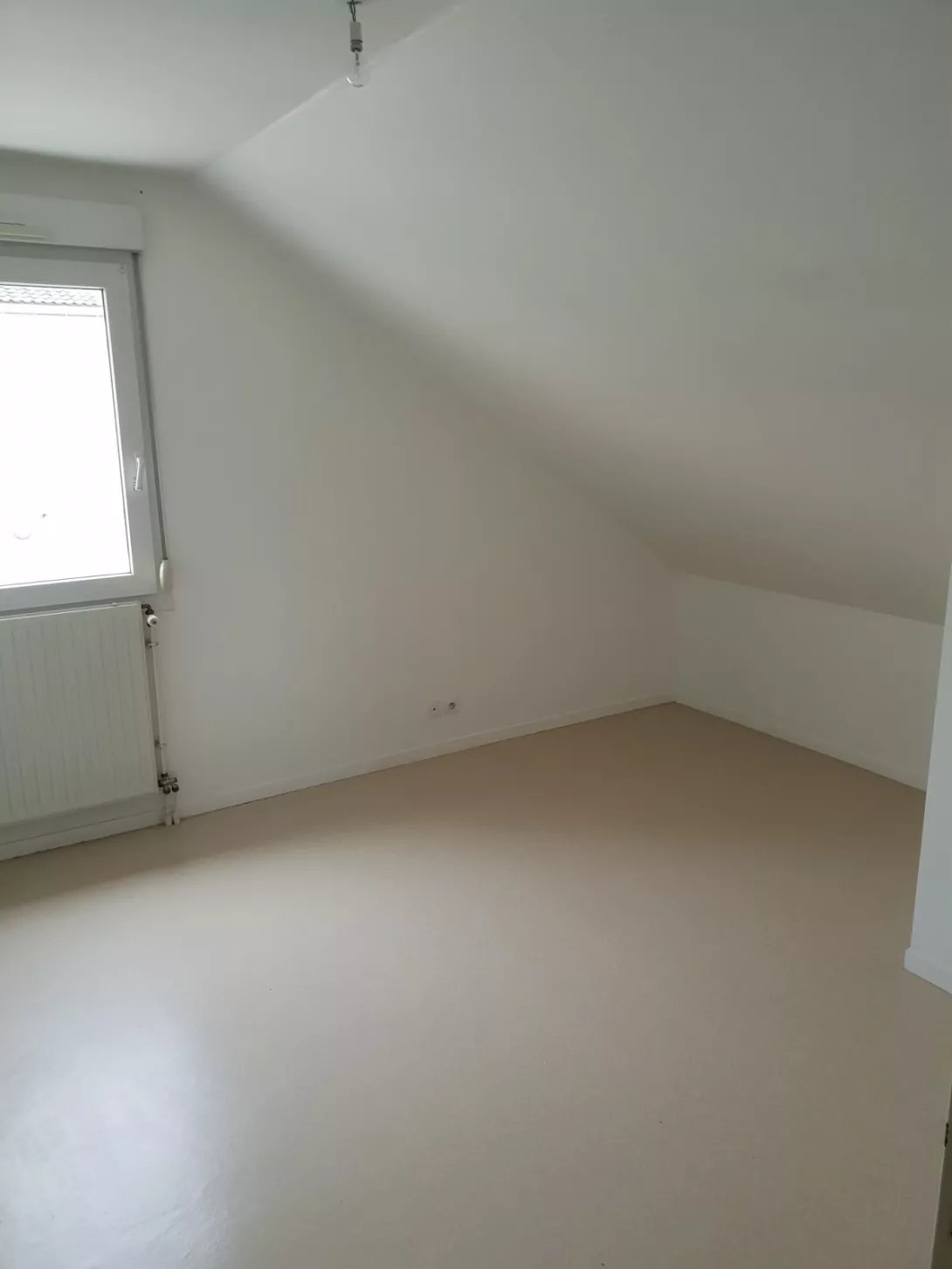  Location appartement T3  64.75m²  à Chalons-En-Champagne  (51000)  - ER.18851 - Galerie 4 - Ouvrir l'image en pleine taille