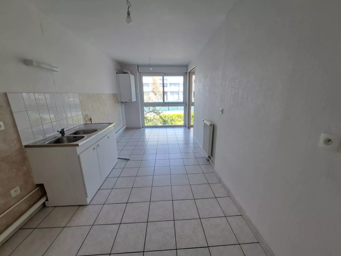  Location appartement T3  81.95m²  à Tinqueux  (51430)  - ER.18877 - Galerie 4 - Ouvrir l'image en pleine taille