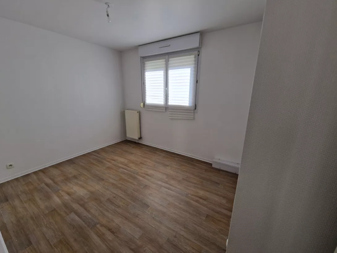  Location maison T7  135.91m²  à Reims  (51100)  - ER.19045 - Galerie 5 - Ouvrir l'image en pleine taille