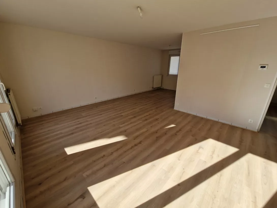  Location maison T7  135.91m²  à Reims  (51100)  - ER.19045 - Galerie 8 - Ouvrir l'image en pleine taille