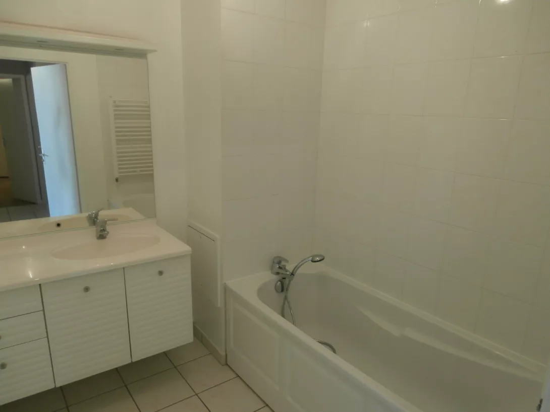  Location appartement T4  98.60m²  à Tinqueux  (51430)  - ER.19692 - Galerie 5 - Ouvrir l'image en pleine taille