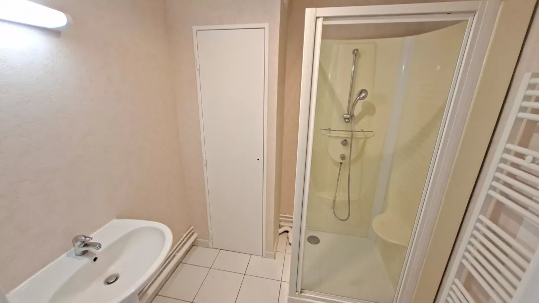  Location appartement T5  110.71m²  à Tinqueux  (51430)  - ER.19798 - Galerie 4 - Ouvrir l'image en pleine taille