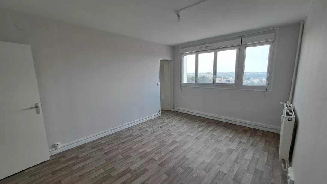 Location appartement T4  67.00m²  à Chalons-En-Champagne  (51000)  - ER.20646 - Galerie 2 - Ouvrir l'image en pleine taille