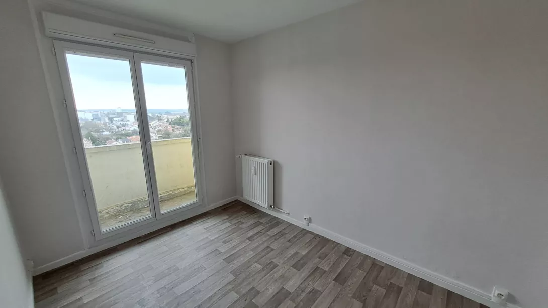  Location appartement T4  67.00m²  à Chalons-En-Champagne  (51000)  - ER.20646 - Galerie 3 - Ouvrir l'image en pleine taille
