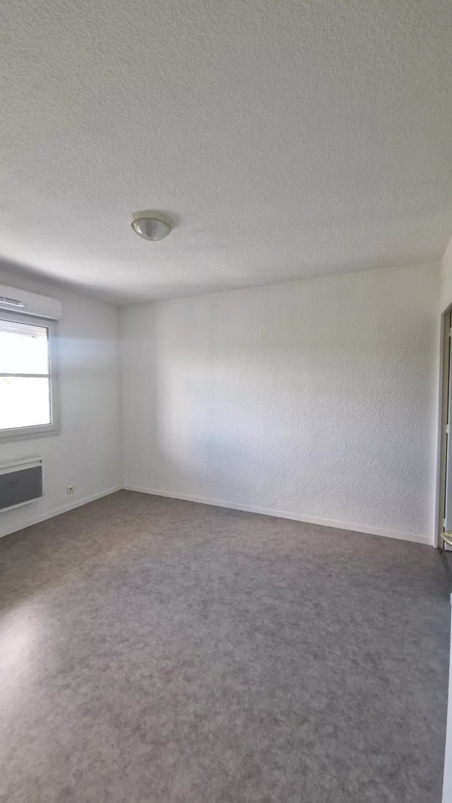  Location appartement T2  37.03m²  à Chalons-En-Champagne  (51000)  - ER.21510 - Galerie 2 - Ouvrir l'image en pleine taille