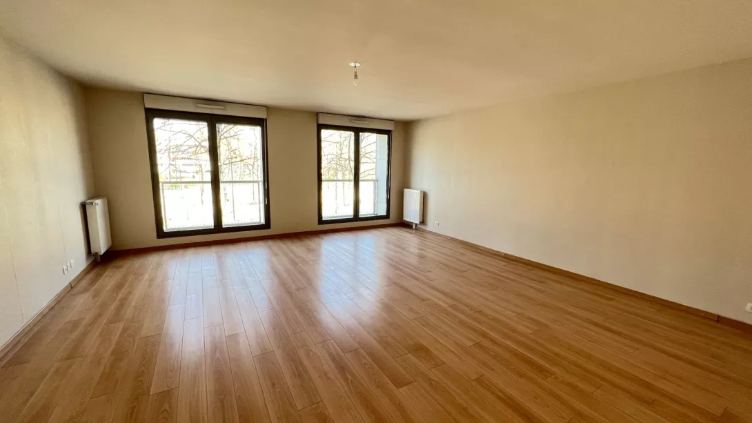  Location appartement T4  94.20m²  à Reims  (51100)  - ER.21761 - Galerie 2 - Ouvrir l'image en pleine taille