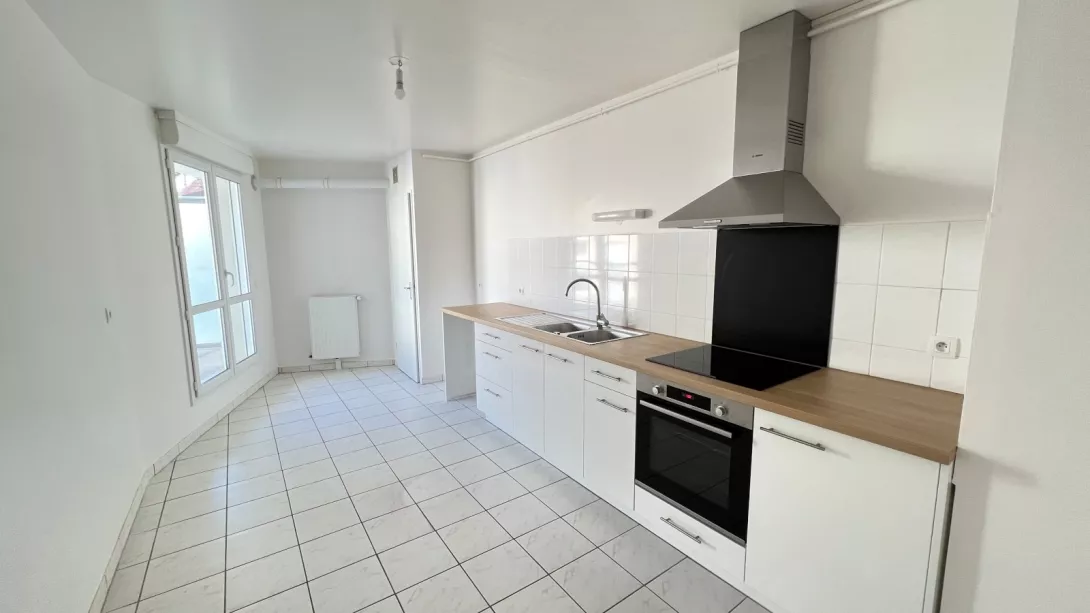  Location appartement T4  94.20m²  à Reims  (51100)  - ER.21761 - Galerie 3 - Ouvrir l'image en pleine taille