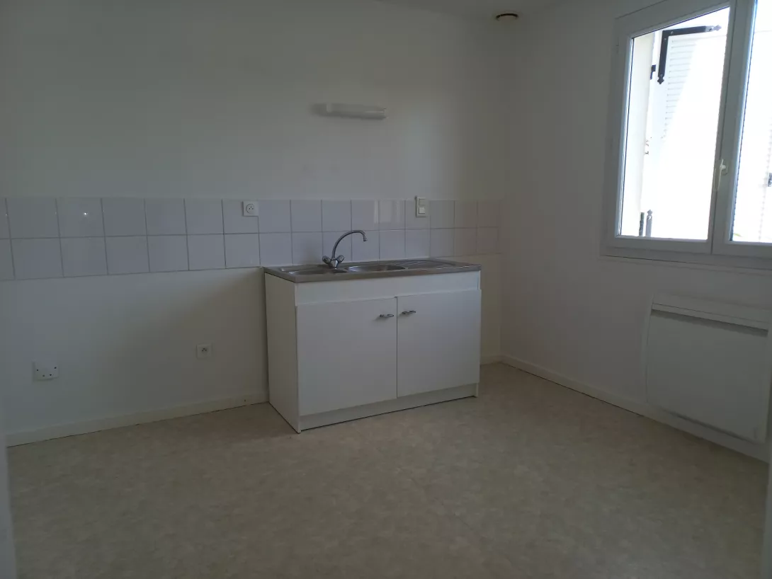  Achat maison T5  92.77m²  à Couvrot  (51300)  - ER.21826 - Galerie 7 - Ouvrir l'image en pleine taille