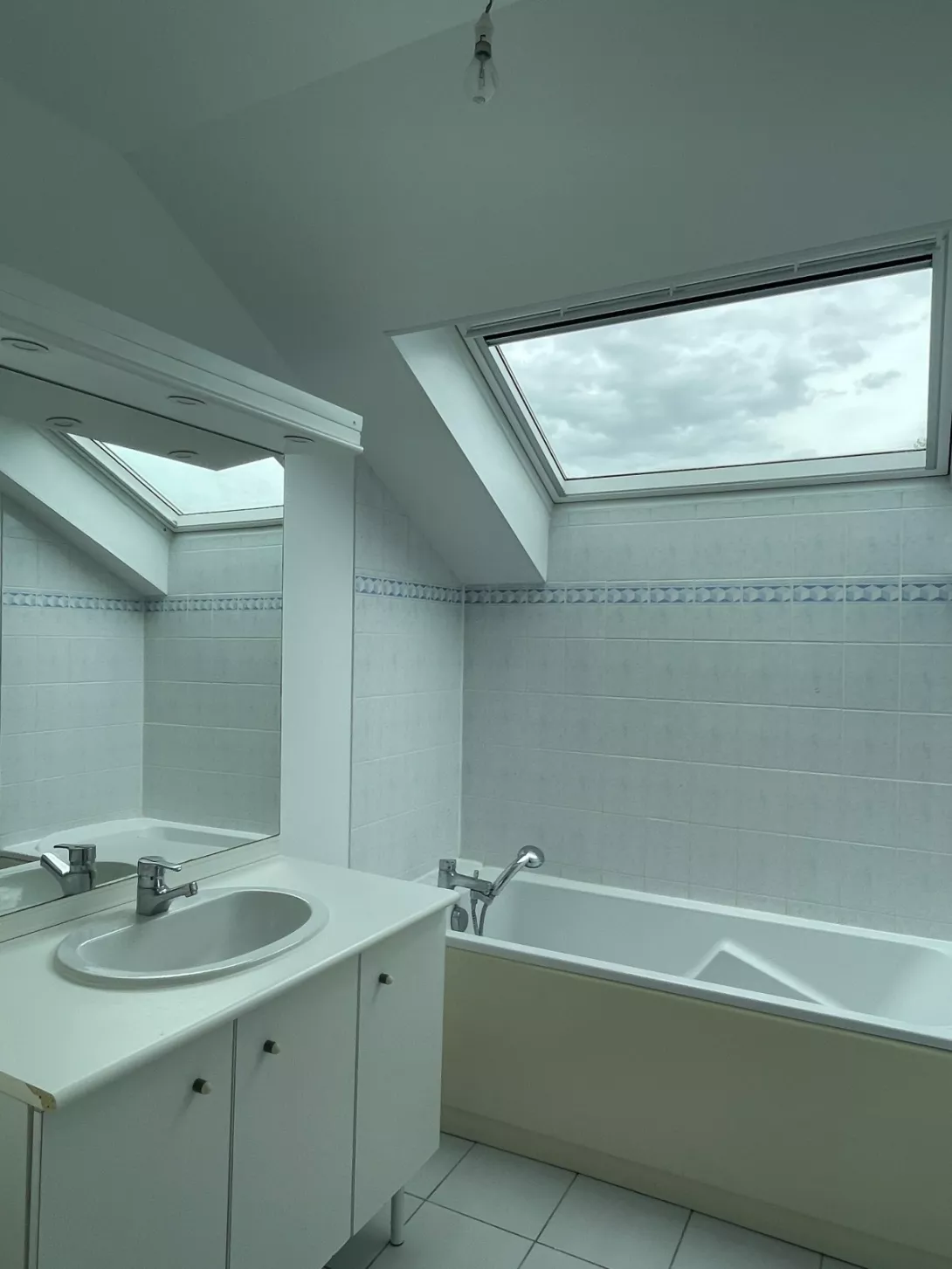  Location appartement T4  92.45m²  à Ambonnay  (51150)  - ER.21833 - Galerie 4 - Ouvrir l'image en pleine taille