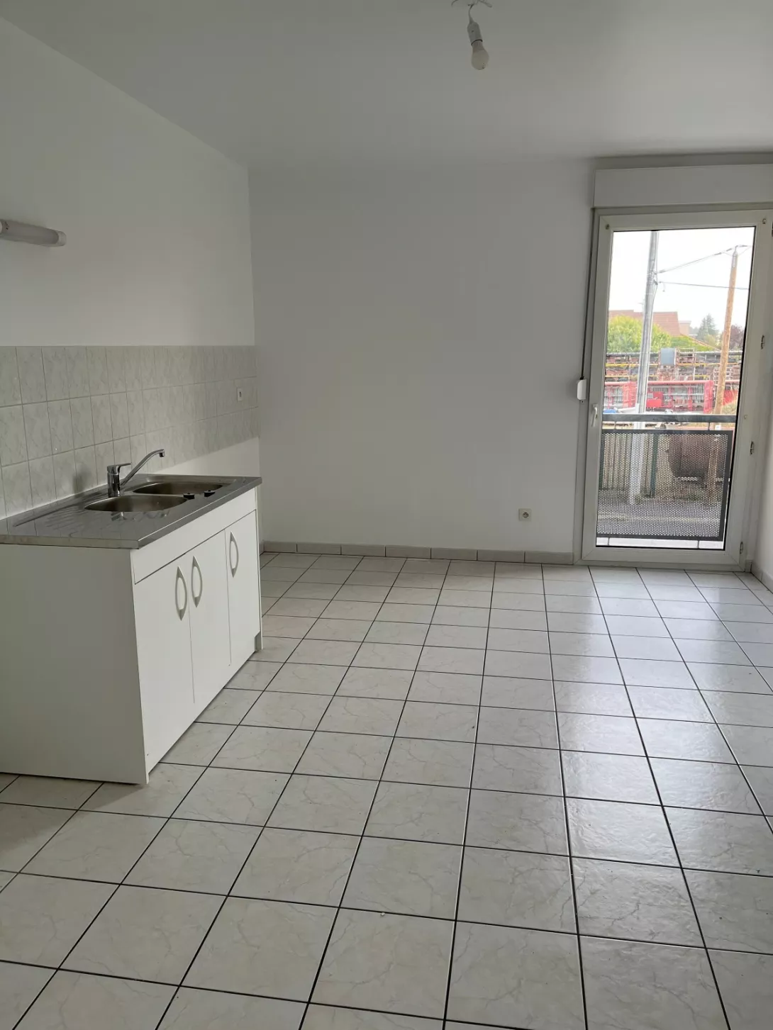  Location maison T5  114.00m²  à Ambonnay  (51150)  - ER.21842 - Galerie 2 - Ouvrir l'image en pleine taille