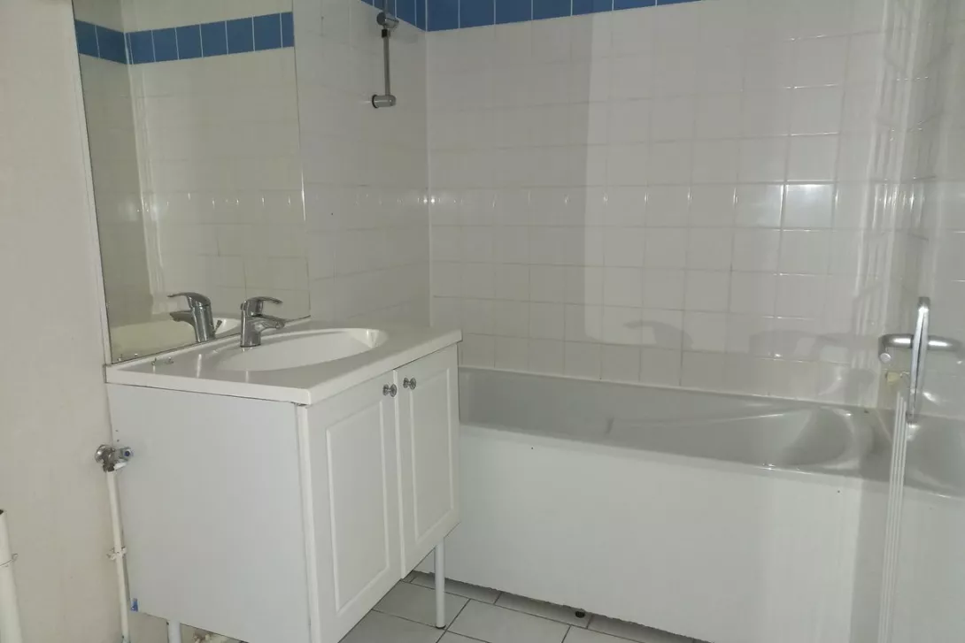  Achat appartement T5  93.00m²  à Betheny  (51450)  - ER.22466 - Galerie 7 - Ouvrir l'image en pleine taille