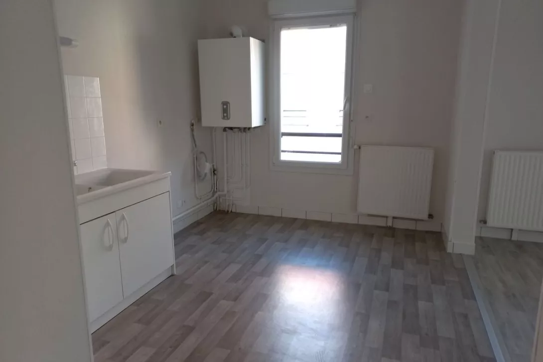  Achat appartement T4  89.00m²  à Betheny  (51450)  - ER.22469 - Galerie 3 - Ouvrir l'image en pleine taille