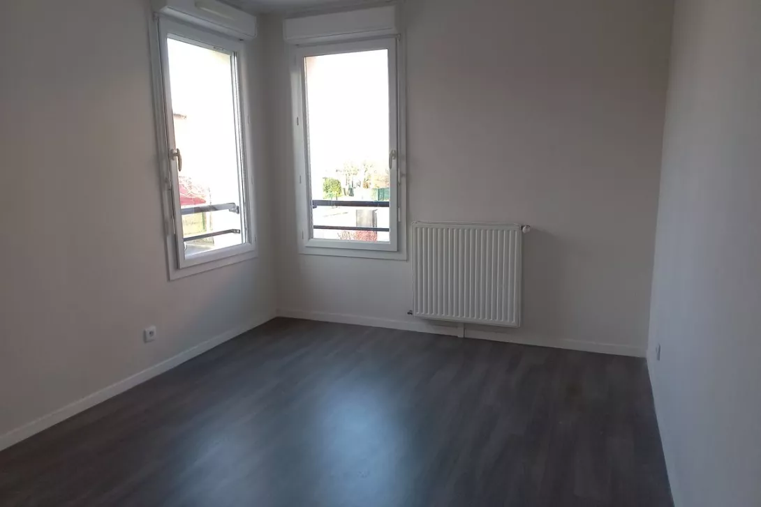  Achat appartement T4  89.00m²  à Betheny  (51450)  - ER.22469 - Galerie 4 - Ouvrir l'image en pleine taille