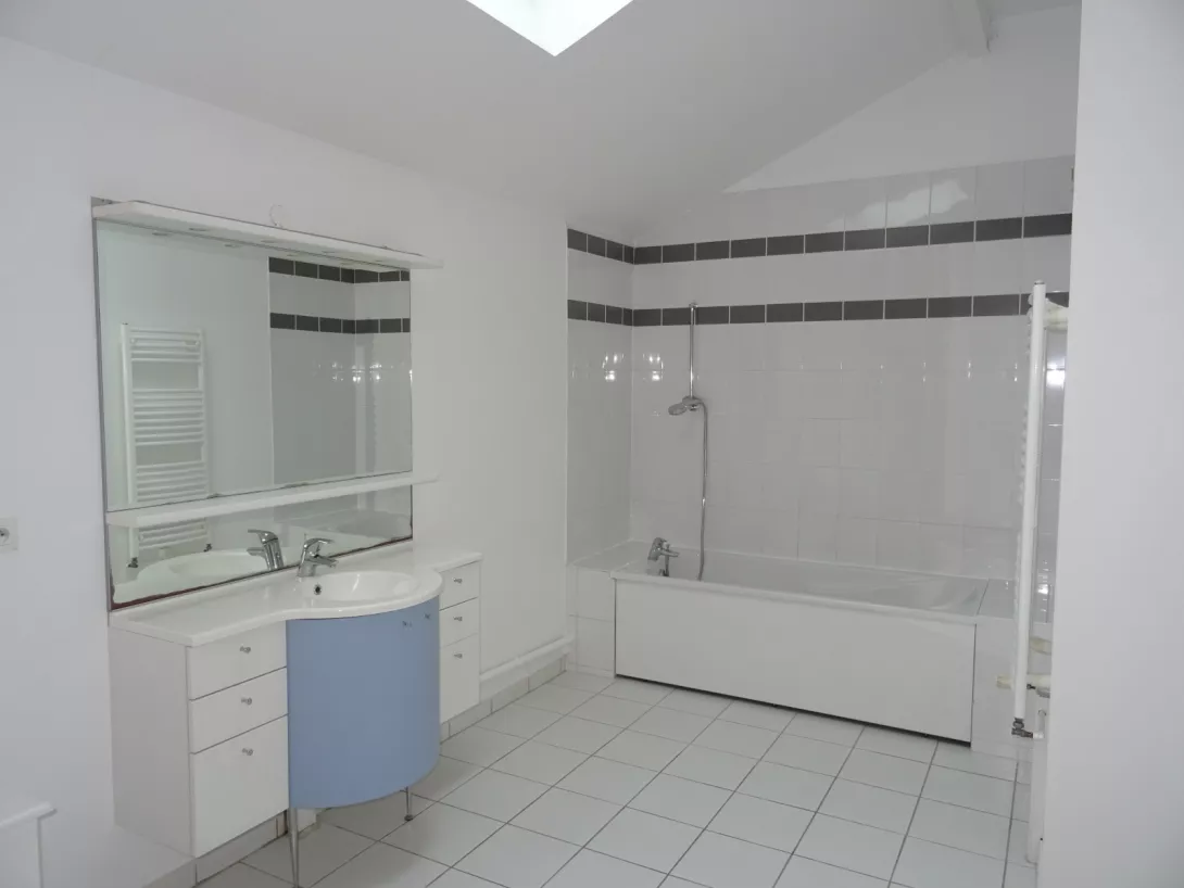  Location maison T6  190.40m²  à Reims  (51100)  - ER.22495 - Galerie 4 - Ouvrir l'image en pleine taille