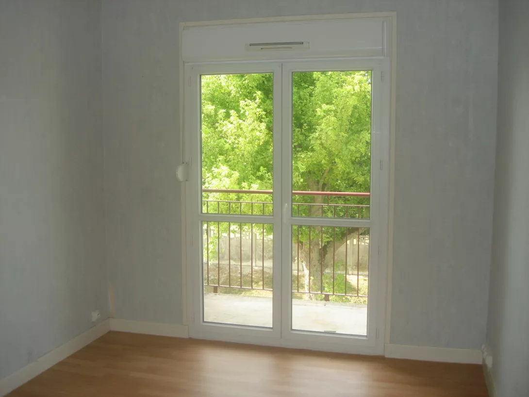  Location appartement T4  79.00m²  à Anglure  (51260)  - ER.23155 - Galerie 5 - Ouvrir l'image en pleine taille