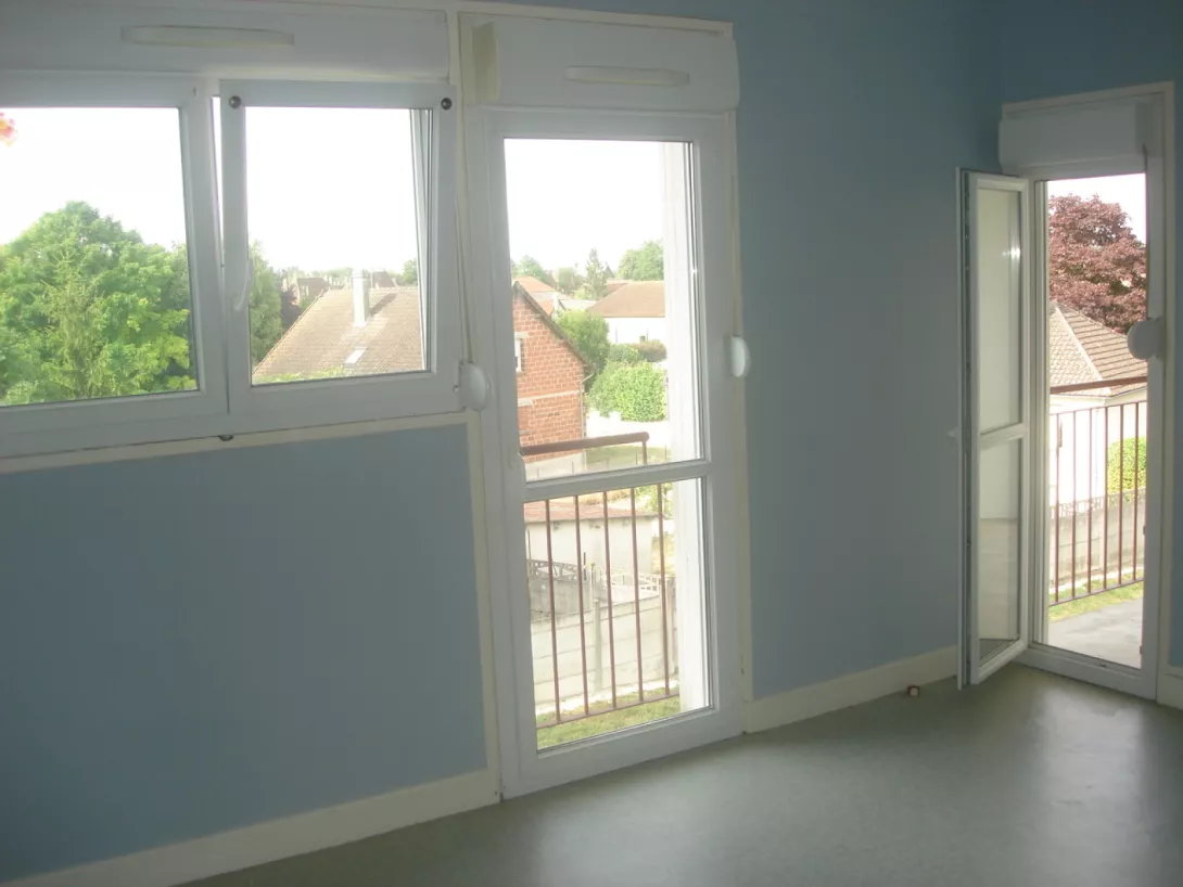  Location appartement T4  79.00m²  à Anglure  (51260)  - ER.23155 - Galerie 7 - Ouvrir l'image en pleine taille