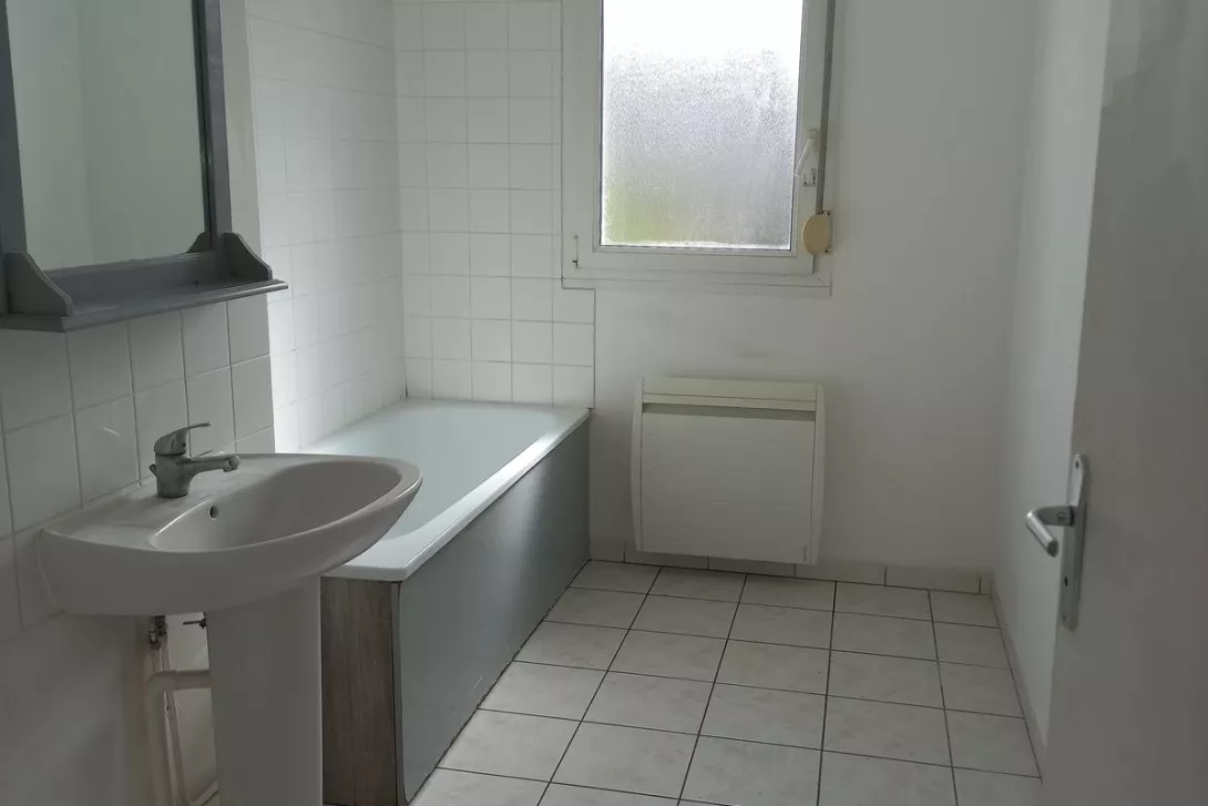  Achat maison T4  90.00m²  à Esternay  (51310)  - ER.23259 - Galerie 6 - Ouvrir l'image en pleine taille