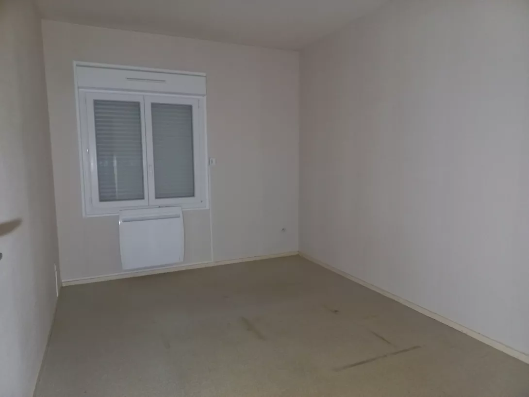  Achat maison T3  63.00m²  à Montmirail  (51210)  - ER.23378 - Galerie 8 - Ouvrir l'image en pleine taille