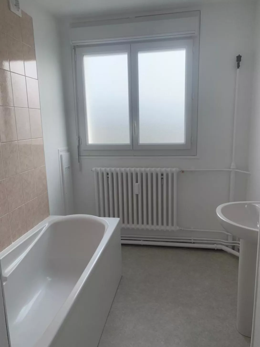  Location appartement T3  63.00m²  à Saint-Dizier  (52100)  - ER.23933 - Galerie 1 - Ouvrir l'image en pleine taille