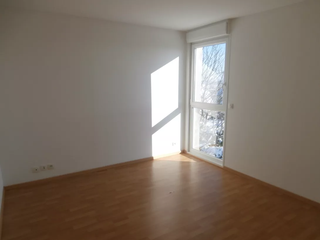  Location maison T6  148.43m²  à Champigny  (51370)  - ER.24047 - Galerie 4 - Ouvrir l'image en pleine taille