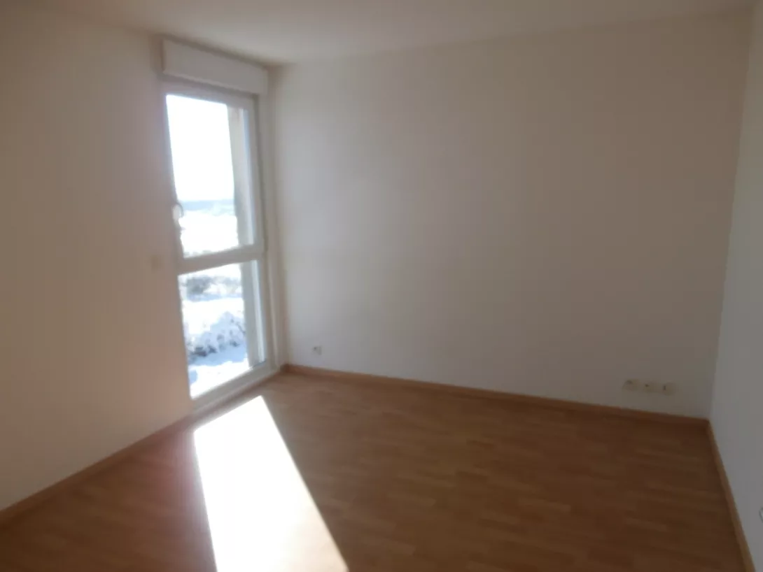  Location maison T6  148.43m²  à Champigny  (51370)  - ER.24047 - Galerie 6 - Ouvrir l'image en pleine taille