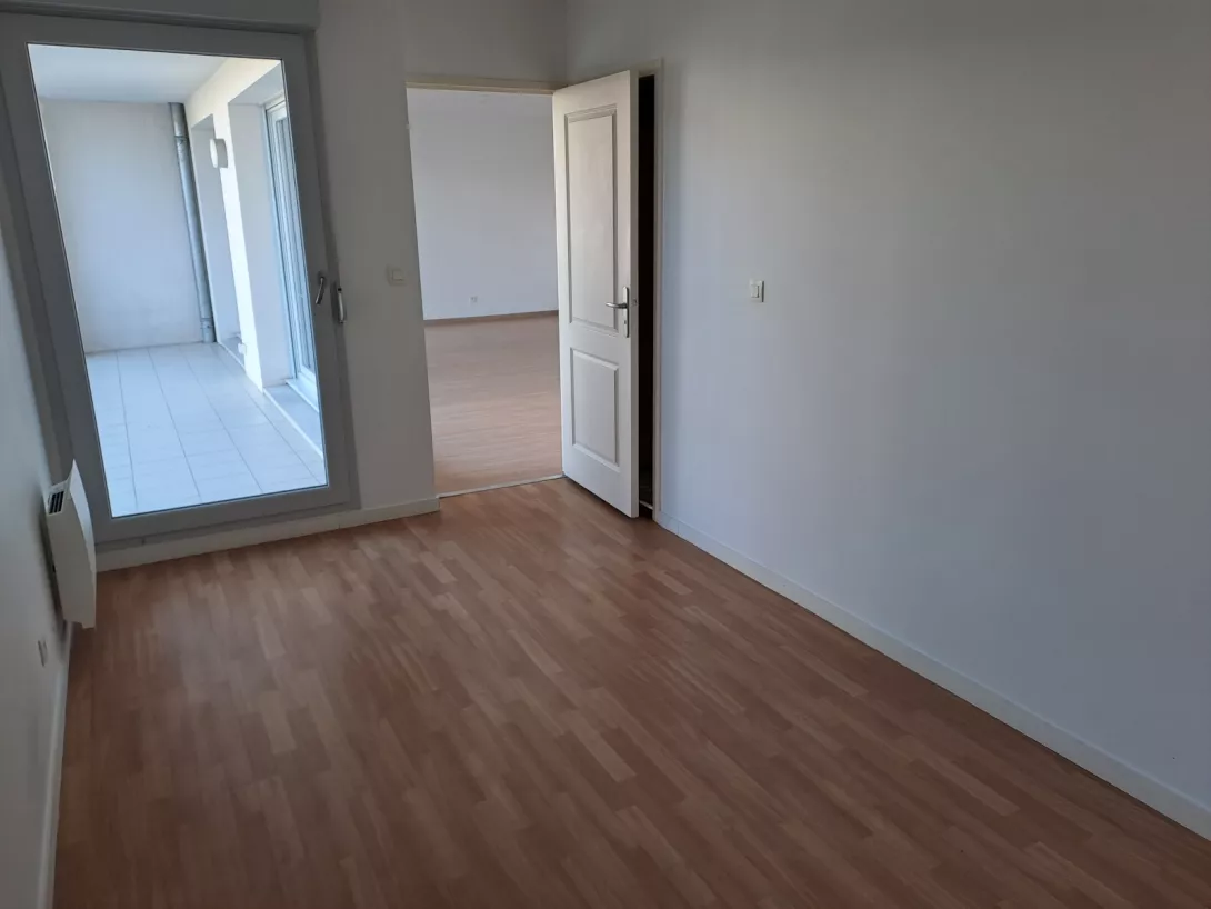  Location appartement T2  51.40m²  à Reims  (51100)  - ER.24087 - Galerie 5 - Ouvrir l'image en pleine taille