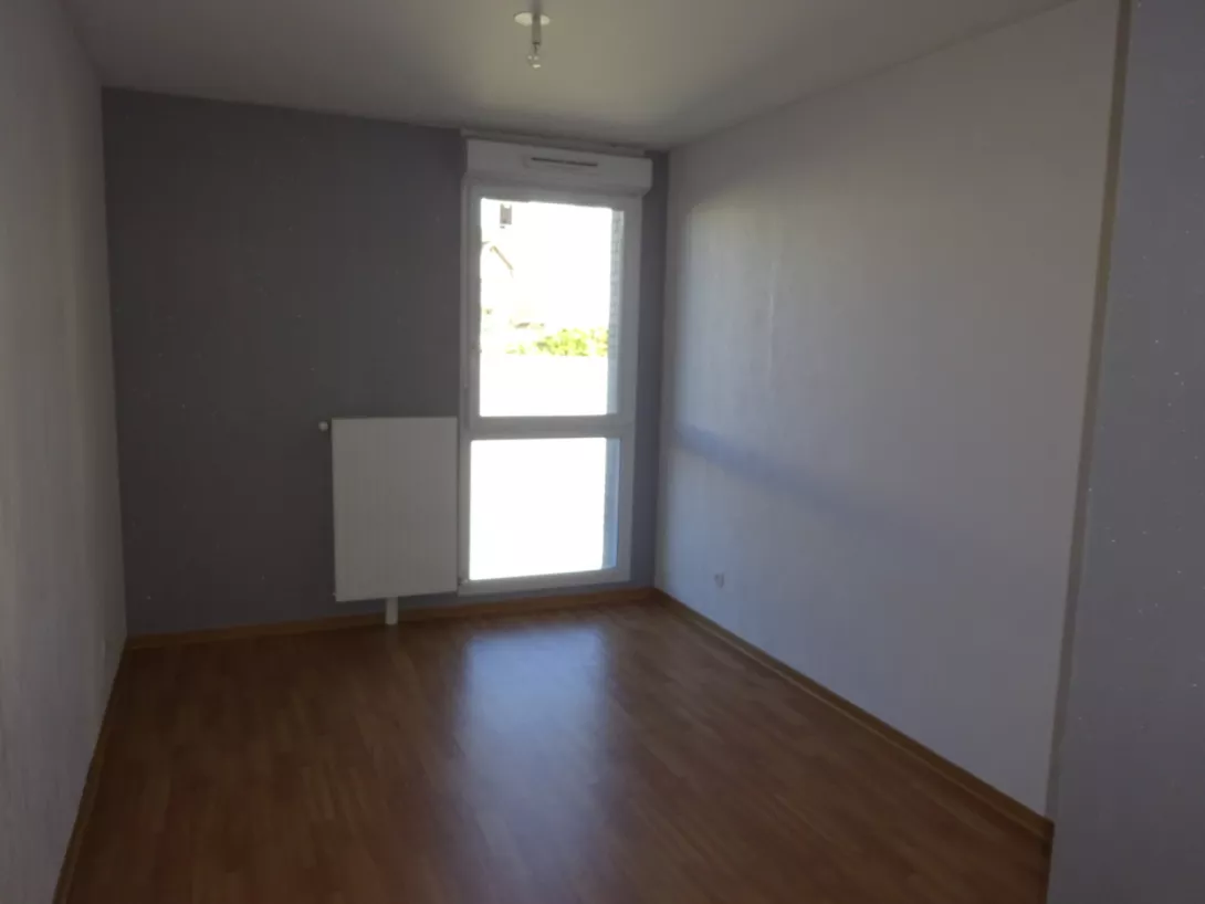  Location appartement T4  84.00m²  à Reims  (51100)  - ER.24171 - Galerie 3 - Ouvrir l'image en pleine taille