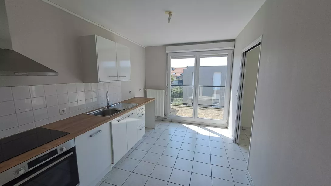  Location appartement T4  84.00m²  à Reims  (51100)  - ER.24172 - Galerie 2 - Ouvrir l'image en pleine taille