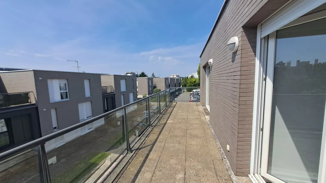  Location appartement T4  84.00m²  à Reims  (51100)  - ER.24172 - Galerie 4 - Ouvrir l'image en pleine taille