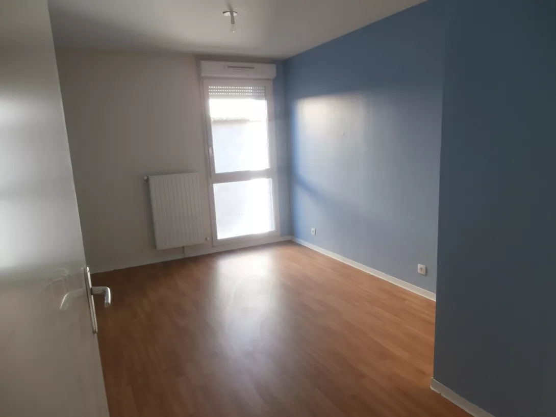  Location appartement T4  84.40m²  à Reims  (51100)  - ER.24211 - Galerie 2 - Ouvrir l'image en pleine taille