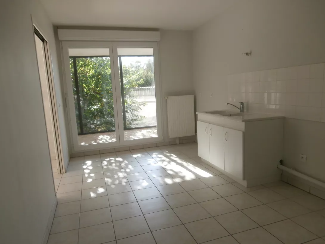  Location appartement T4  84.40m²  à Reims  (51100)  - ER.24211 - Galerie 4 - Ouvrir l'image en pleine taille
