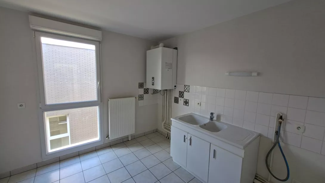  Location appartement T4  89.40m²  à Reims  (51100)  - ER.24217 - Galerie 3 - Ouvrir l'image en pleine taille