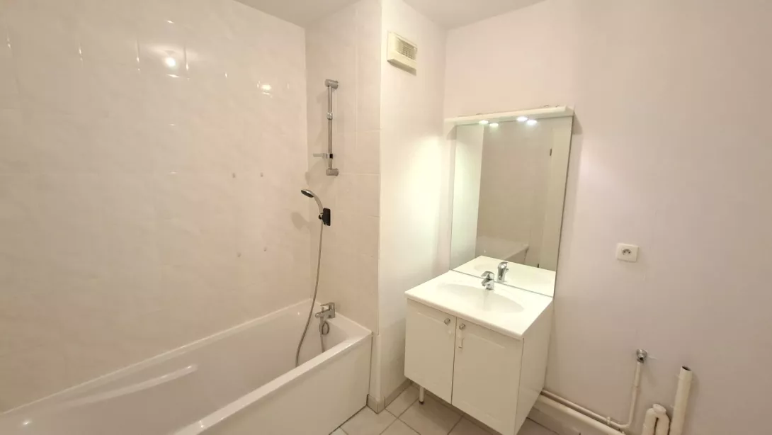  Location appartement T4  89.40m²  à Reims  (51100)  - ER.24217 - Galerie 4 - Ouvrir l'image en pleine taille