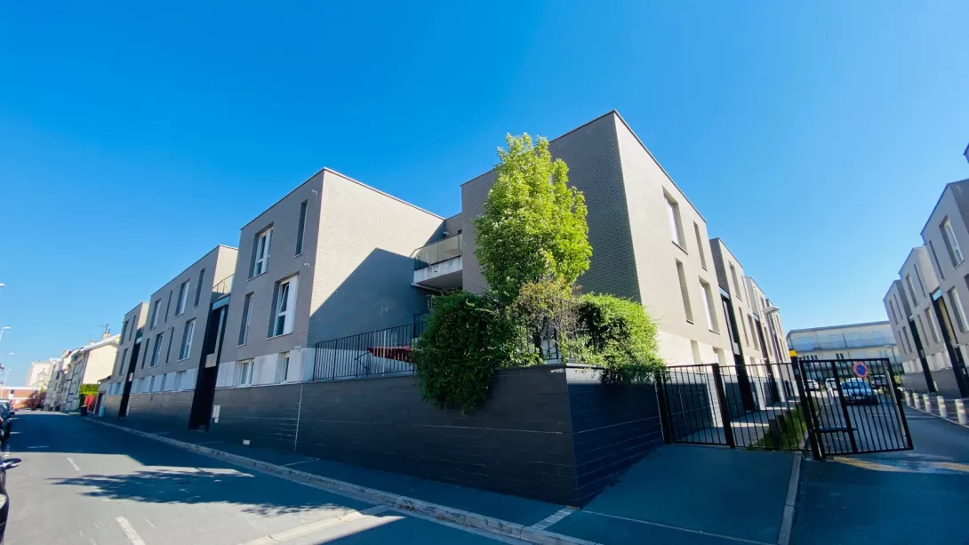  Location appartement T3  90.00m²  à Reims  (51100)  - ER.24232 - Galerie 1 - Ouvrir l'image en pleine taille