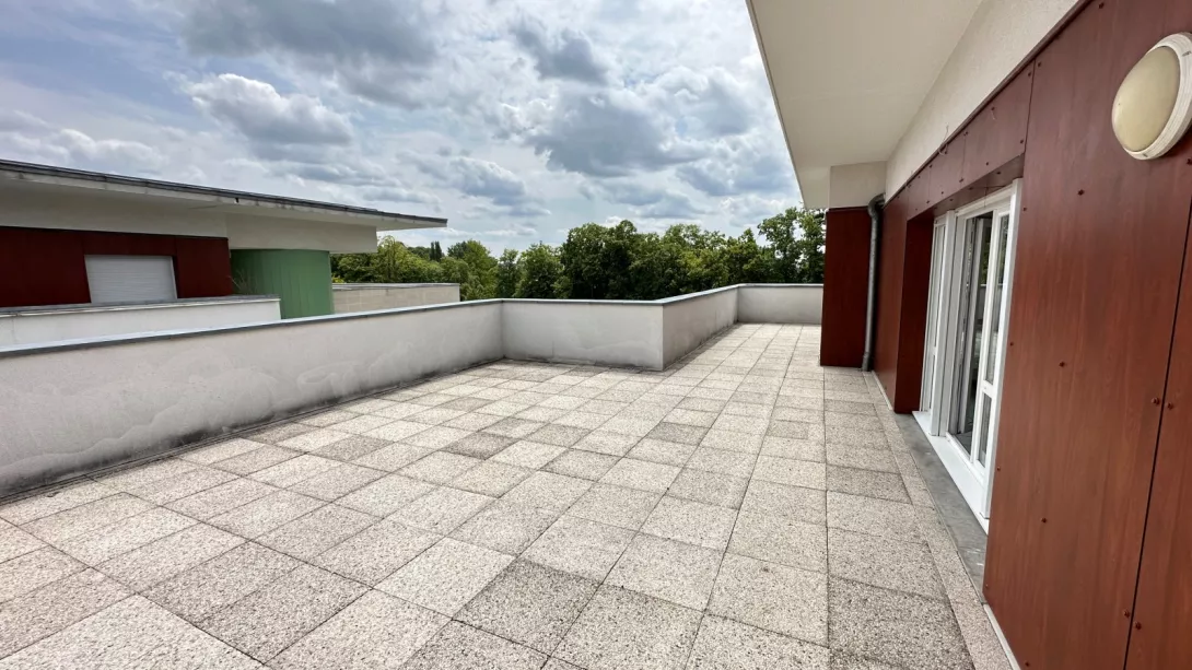  Location appartement T5  115.70m²  à Reims  (51100)  - ER.25501 - Galerie 8 - Ouvrir l'image en pleine taille